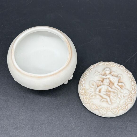 Vintage Bisque Cherub Trinket Ring Box 207 - Picture 5 of 8